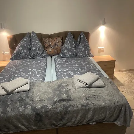 Am Red Bull Ring In Spielberg Вилла