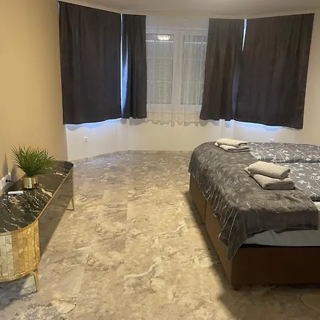 Villa In Elegant Am Red Bull Ring In Spielberg Spielberg Bei Knittelfeld