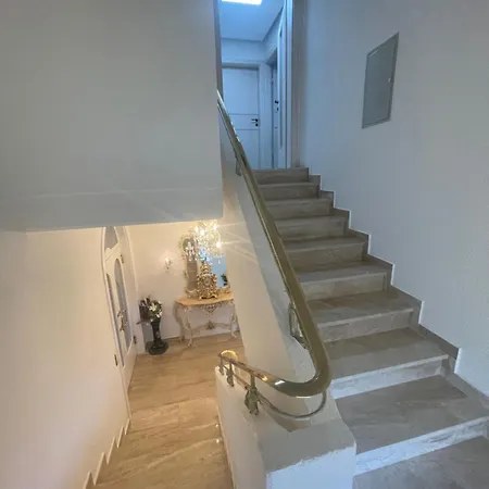 In Elegant Am Red Bull Ring In Spielberg * Spielberg Bei Knittelfeld