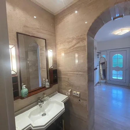 Villa In Elegant Am Red Bull Ring In Spielberg