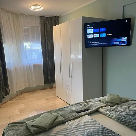 In Elegant Am Red Bull Ring In Spielberg * Spielberg Bei Knittelfeld