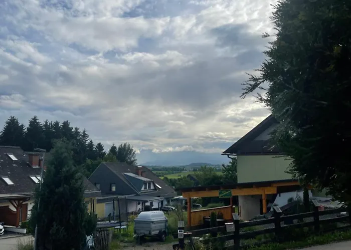 Villa In Elegant Am Red Bull Ring In Spielberg