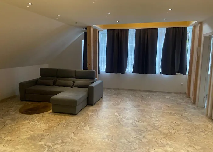 In Elegant Am Red Bull Ring In Spielberg * Spielberg Bei Knittelfeld