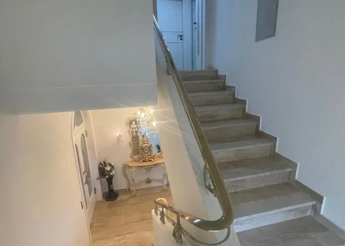 In Elegant Am Red Bull Ring In Spielberg * Spielberg Bei Knittelfeld