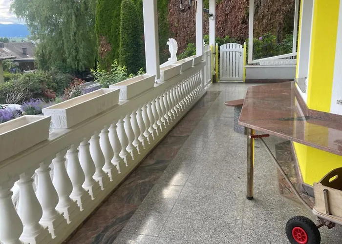 In Elegant Am Red Bull Ring In Spielberg Villa Spielberg Bei Knittelfeld