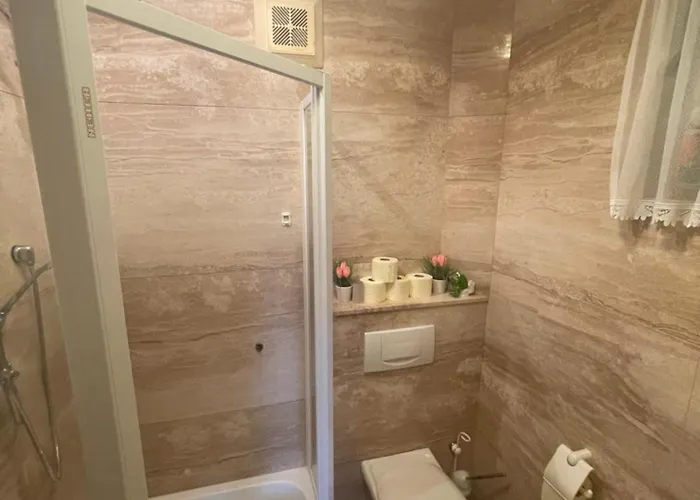 In Elegant Am Red Bull Ring In Spielberg فيلة Spielberg Bei Knittelfeld