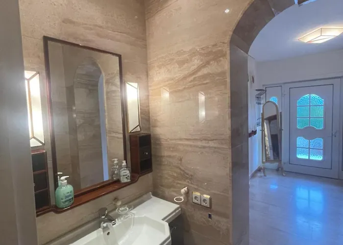 Villa In Elegant Am Red Bull Ring In Spielberg